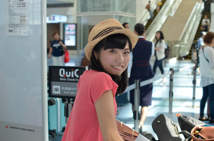 空港を出発する日本語パートナーズの写真3