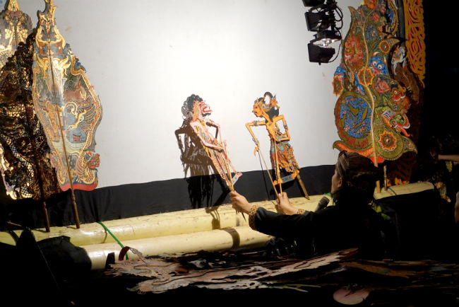 インドネシア、西ジャワ州に派遣の日本語パートナーズ 伝統芸能「ワヤンゴレ（ック）」上映会の写真3
