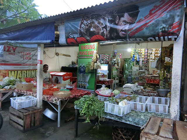 野菜を売る店舗の写真