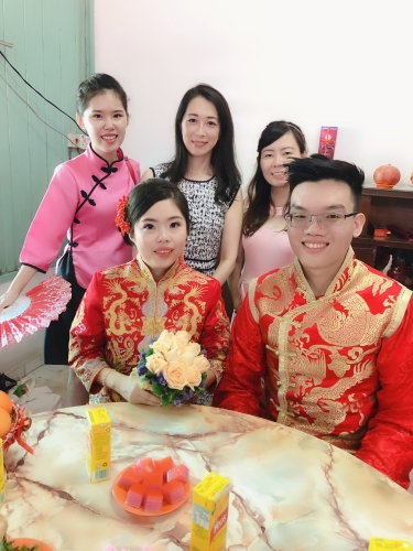 中華系の結婚式での記念写真