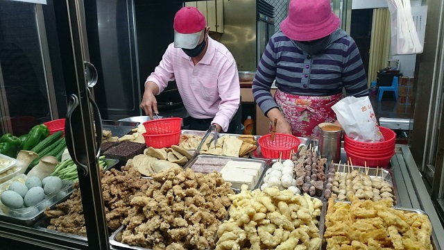 鹹酥雞（台湾のからあげ）のお店の写真