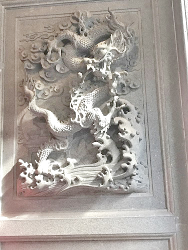 龍の彫刻の写真