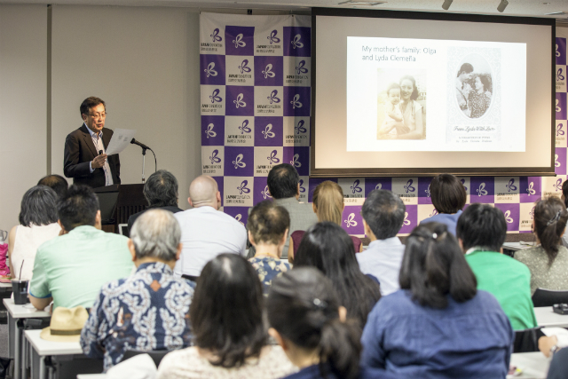 Photo 10. Historian Reynaldo C. Ileto presenting at the Japan Foundation