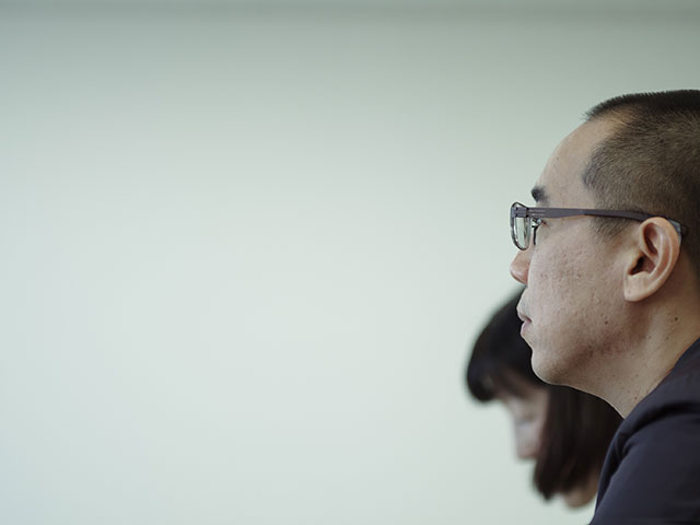 A photo of Apichatpong during interview