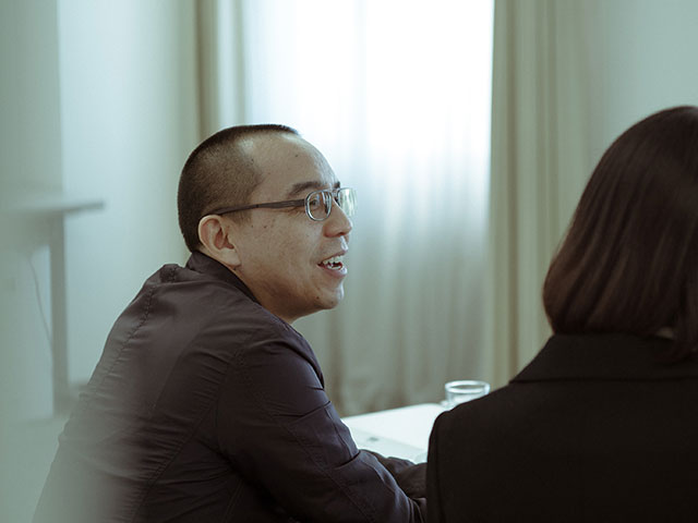 A photo of Apichatpong during interview