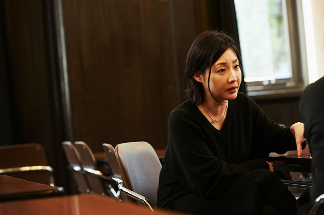 A photo of Seong-Hee during interview