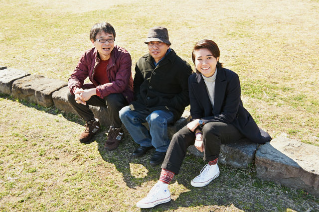 インタビュー後のサマンサさん、セノさん、藤原氏の写真