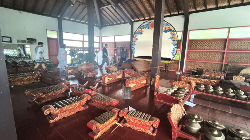 There are rows of Gamelan, the traditional Indonesian instruments.